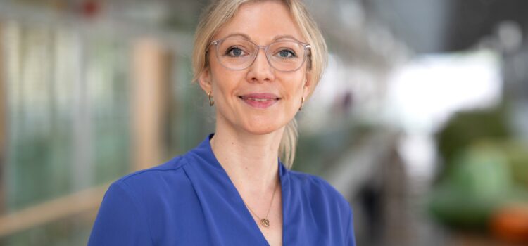 Verleihung des 12. Dr. Holger Müller Preises: Dr. Christine Wolf erhält Auszeichnung für Forschungsarbeit